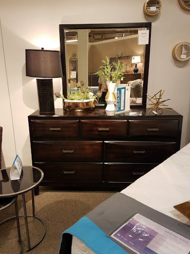 Furniture Store «Ashley HomeStore», reviews and photos, 2409 N Hwy 67, Florissant, MO 63033, USA