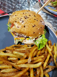 Hamburger du Restauration rapide road snack restobus à Le Grès - n°7