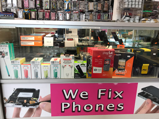 Cell Phone Store «Xtreme Mobile», reviews and photos, 4702 W 63rd St, Chicago, IL 60629, USA