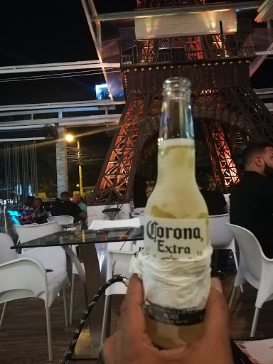 Paris Bar & Lounge