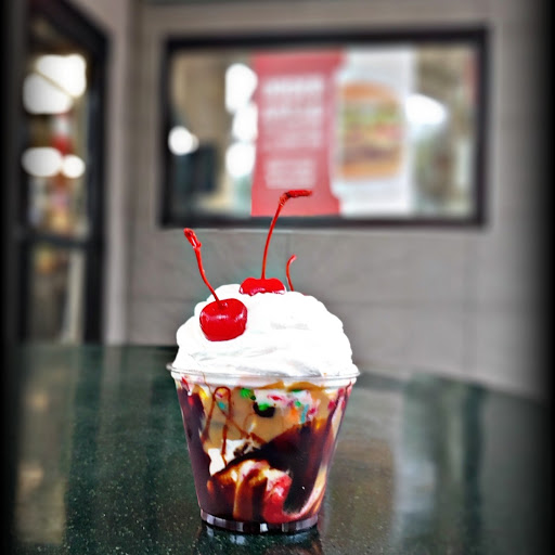 Fast Food Restaurant «Sonic Drive-In», reviews and photos, 6173 US-90, Milton, FL 32570, USA