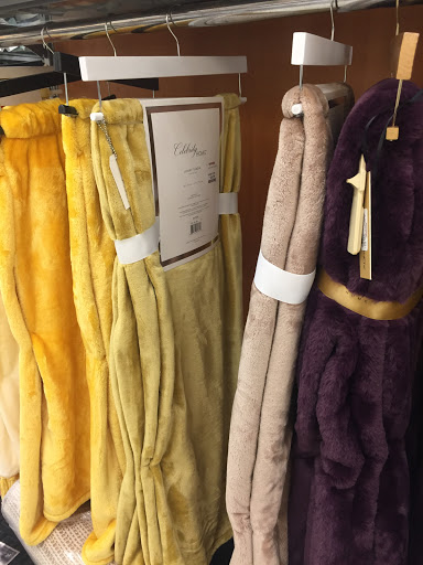 Department Store «T.J. Maxx», reviews and photos, 137 Gravois Bluffs Plaza Dr, Fenton, MO 63026, USA