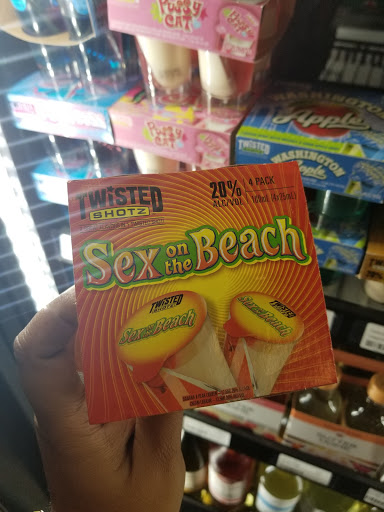 Liquor Store «535 Liquor», reviews and photos, 3260 Vineland Rd, Kissimmee, FL 34746, USA