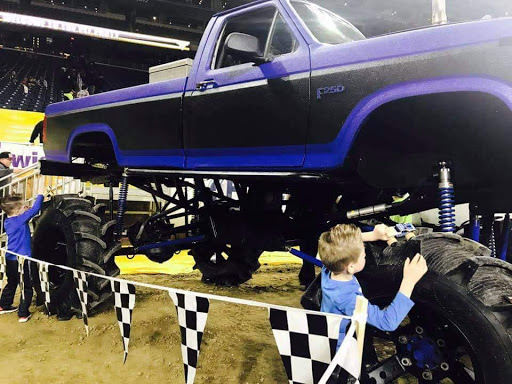 Auto Body Shop «MJR Custom coatings», reviews and photos, 11067 Ray Rd, Gaines, MI 48436, USA