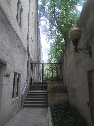 Hotel «Biddle Hotel & Conference Center», reviews and photos, 900 E 7th St, Bloomington, IN 47405, USA