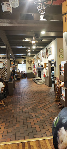 American Restaurant «Cracker Barrel Old Country Store», reviews and photos, 103 Paradise St, Manchester, TN 37355, USA