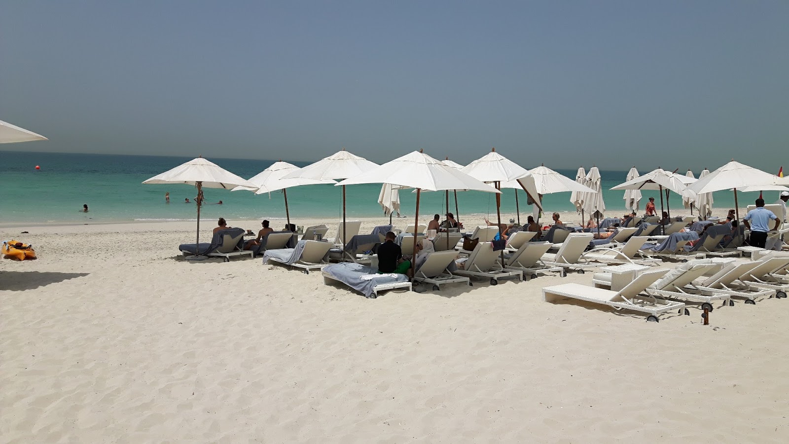 Fotografie cu Plaja Saadiyat zona parțial reamenajată
