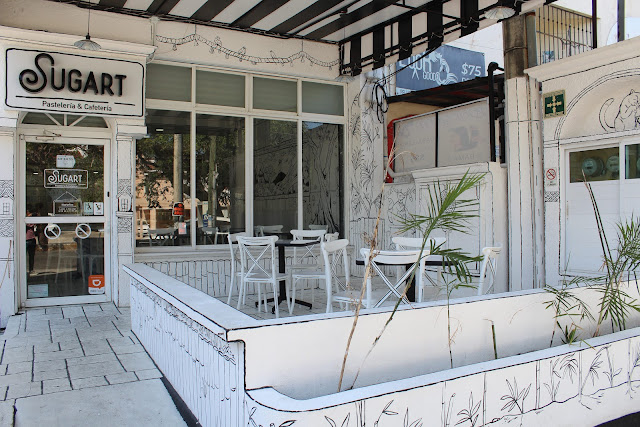 Cafetería y Pastelería Sugart av. Luna