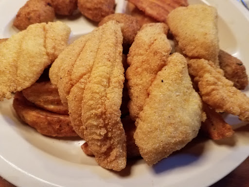 Caterer «Catfish City & BBQ Grill», reviews and photos, 1817 S University Ave, Little Rock, AR 72204, USA