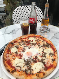 Plats et boissons du Pizzeria La Scampia à Chaville - n°3