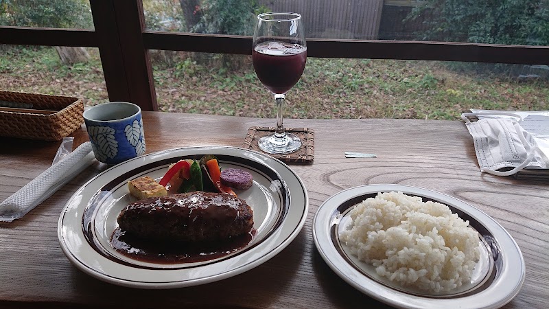 だしベースの洋食屋さん 小鳥の樹