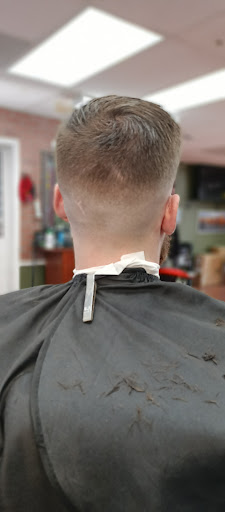 Barber Shop «Showcase Barbershop», reviews and photos, 727 Sumner Ave, Springfield, MA 01108, USA