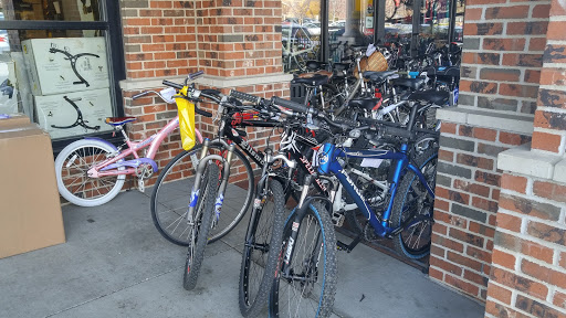 Bicycle Store «Elite Cycling», reviews and photos, 10673 Mission Rd, Leawood, KS 66206, USA