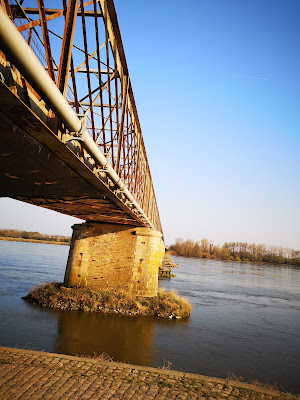 Loire Bridge à Mauves-sur-Loire