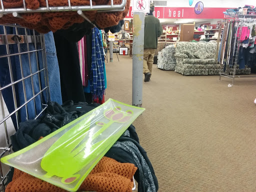 Thrift Store «The Salvation Army Family Store & Donation Center», reviews and photos, 3740 Nicollet Ave, Minneapolis, MN 55409, USA