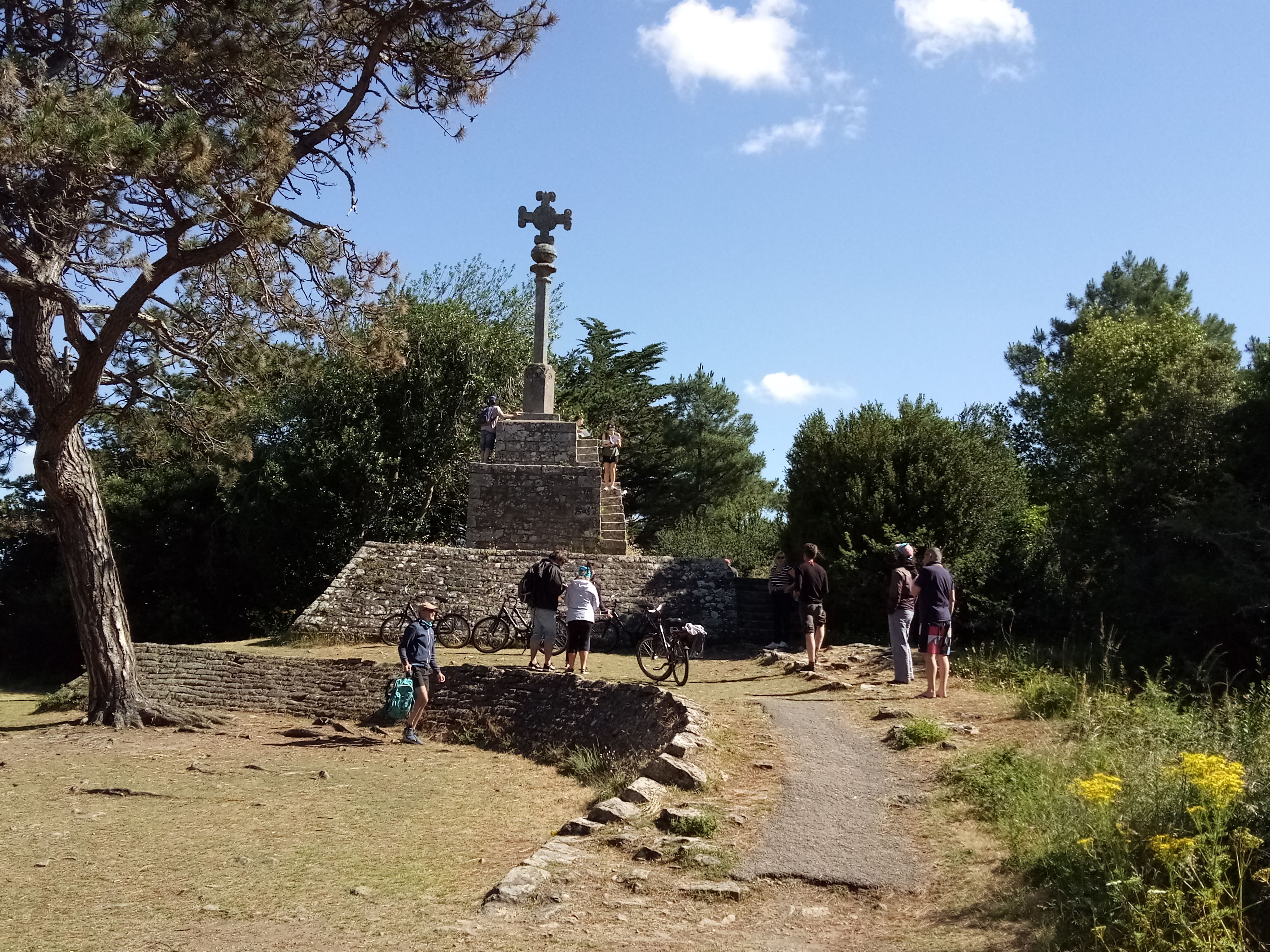 Photo n° 40 de l'avis de Jean.a fait le 21/06/2019 à 18:36