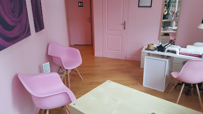 Maquillage Permanent Anais b. à Nice