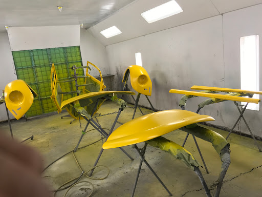 Auto Body Shop «Walnut Auto Body & Glass», reviews and photos, 3970 Valley Blvd E, Walnut, CA 91789, USA