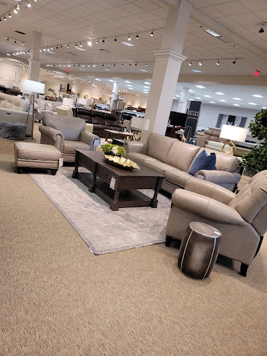 Furniture Store «Havertys Furniture», reviews and photos, 170 E Stacy Rd #2020, Allen, TX 75002, USA
