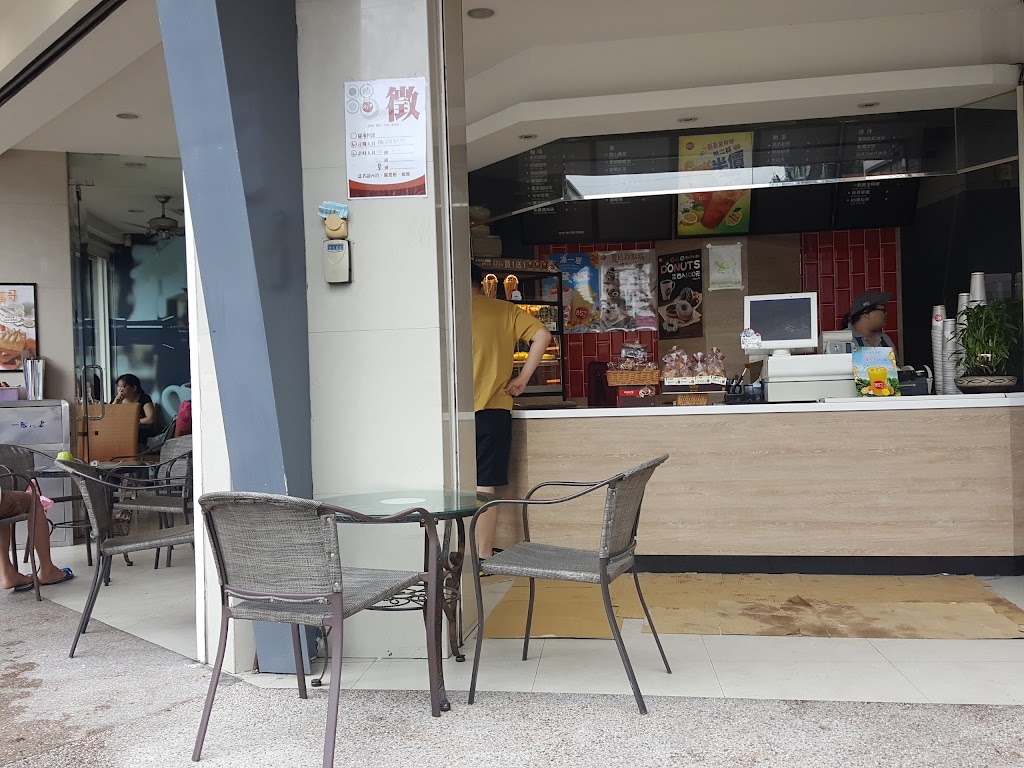 85度C咖啡蛋糕飲料-大甲大甲店 的照片