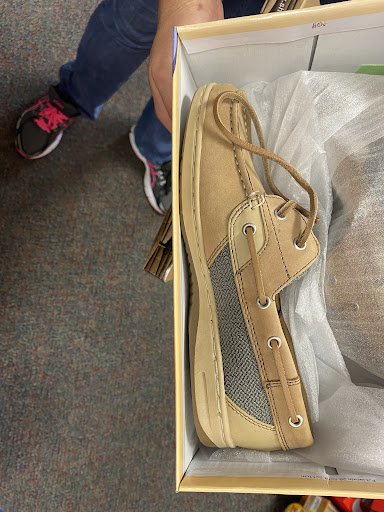 Shoe Store «Shoe Dept.», reviews and photos, 7525 Tidewater Dr, Norfolk, VA 23505, USA