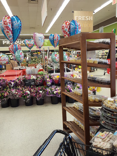 Grocery Store «Jewel-Osco», reviews and photos, 2501 Schaumburg Rd, Schaumburg, IL 60194, USA