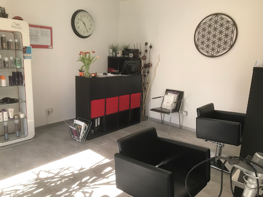Friseur Christina In Neuhofen an der Krems
