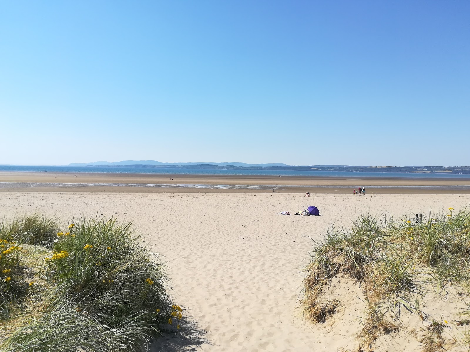 Photo de Murvagh Beach avec rivage droit, long