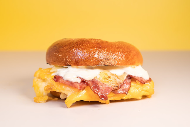 Opinii despre Keen's Bagelry în Singapore - Bakery