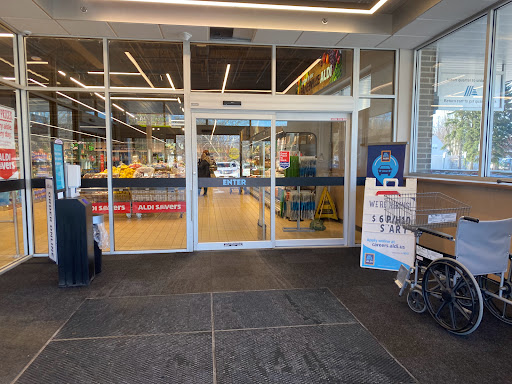 Supermarket «ALDI», reviews and photos, 2045 Mentor Ave, Painesville, OH 44077, USA