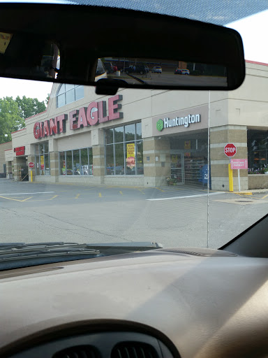 Supermarket «Giant Eagle Supermarket», reviews and photos, 6556 N Ridge Rd, Madison, OH 44057, USA