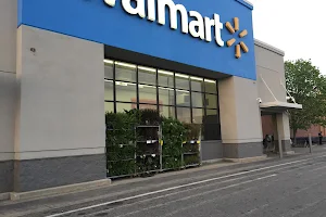 Walmart image