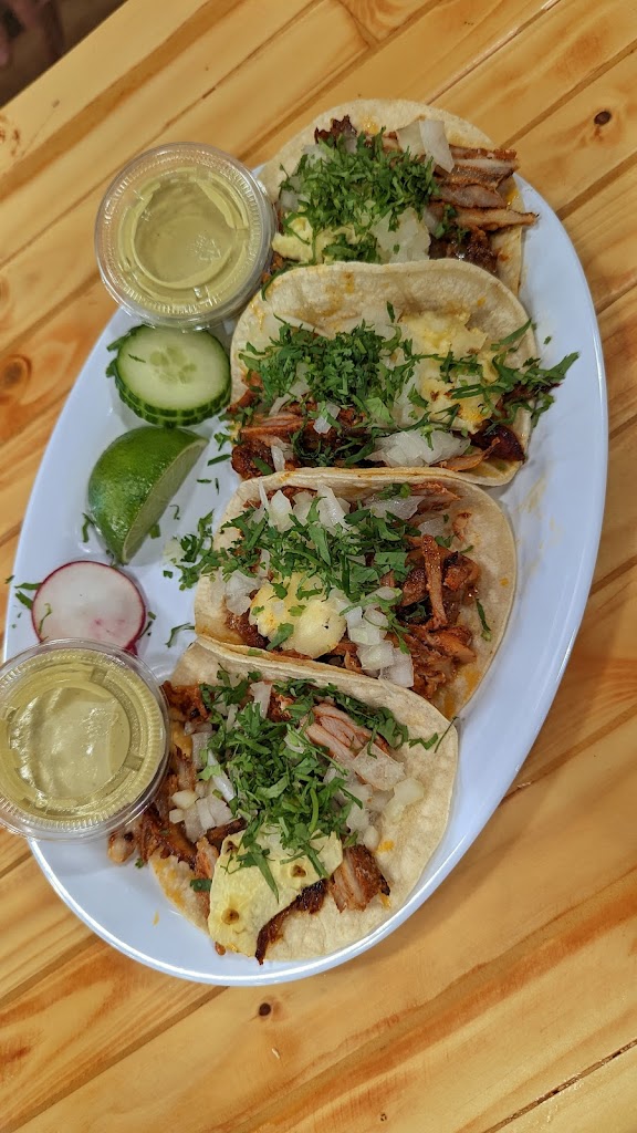 Taqueria El Compadre 17042