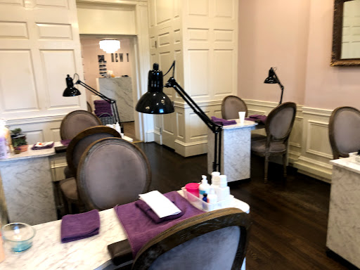 Hair Salon «New York New York Hair Salon and Day Spa», reviews and photos, 1201 N Market St, Frederick, MD 21701, USA