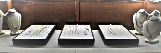 Pawn Shop «Gold & Pawn», reviews and photos, 2291 S Cleveland Ave, Fort Myers, FL 33901, USA