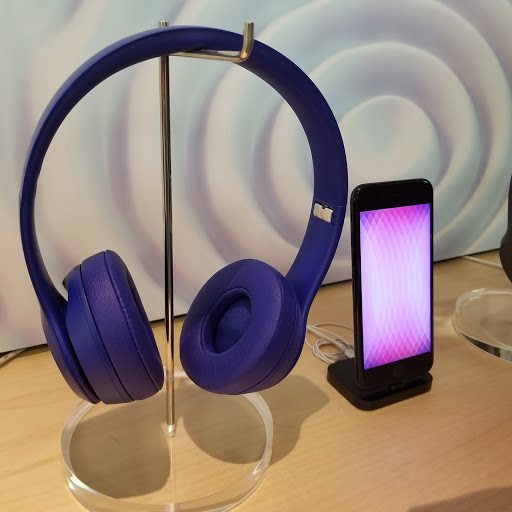 Computer Store «Apple Willow Grove Park», reviews and photos, 2500 W Moreland Rd, Willow Grove, PA 19090, USA