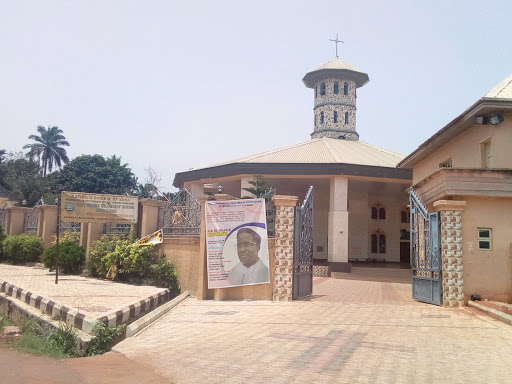 Oye Aguluzigbo Market, Adazi-Aguluzigbo-Igbo Ukwu Rd, Aguluzigbo, Nigeria, Seafood Restaurant, state Anambra