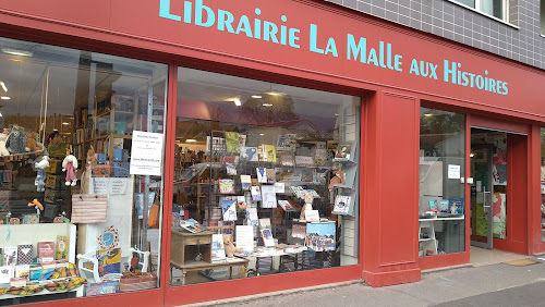 Librairie de bandes dessinées La Malle aux Histoires Bandes Dessinées / Mangas Pantin