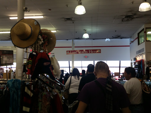 Thrift Store «The Salvation Army Family Store & Donation Center», reviews and photos, 823 E Auburn Rd, Rochester Hills, MI 48307, USA