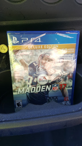 Video Game Store «GameStop», reviews and photos, 17604 Garland Groh Blvd, Hagerstown, MD 21740, USA