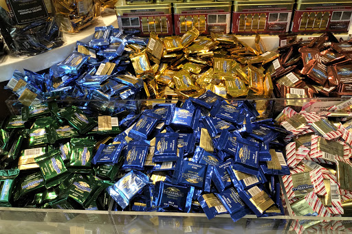 Chocolate Shop «Ghirardelli Chocolate», reviews and photos, 2 New Montgomery St, San Francisco, CA 94105, USA