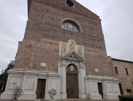 Basilica del Carmine (Sec. XIV - XVI)