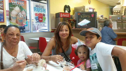 Ice Cream Shop «Dairy Queen Store», reviews and photos, 4040 SW 67th Ave, Miami, FL 33155, USA