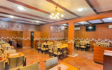 Munveedu Restaurant Adyar (மண்வீடு ரெஸ்டாரண்ட்) image