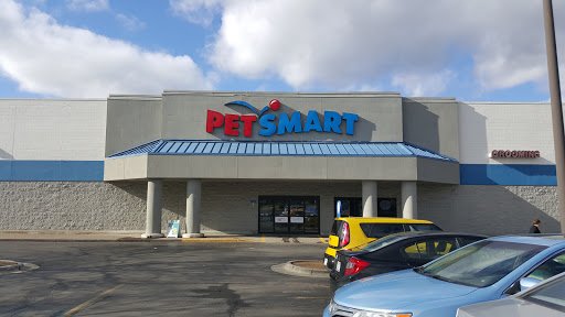 PetSmart, 950 Hanes Mall Blvd, Winston-Salem, NC 27103, USA, 