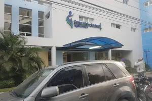 Centro Médico Aguasvivas image