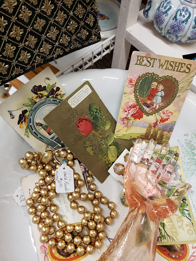 Antique Store «Craftiques Mall - Bandera Road», reviews and photos, 6751 Bandera Rd, San Antonio, TX 78238, USA