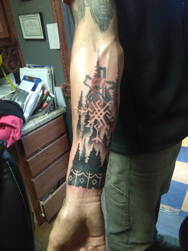 Tattoo Shop «123 East Coast Ink», reviews and photos, 4134 Calhoun Memorial Hwy, Easley, SC 29640, USA