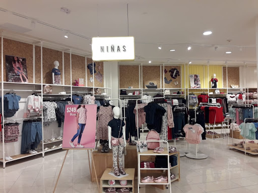 Tiendas de ropa de bebe barata en Cancun