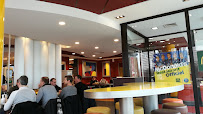 Atmosphère du Restauration rapide McDonald's à Champs-sur-Marne - n°7